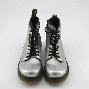 Doc Martens Delaney Metallic Combat Boot Size 5 Like New